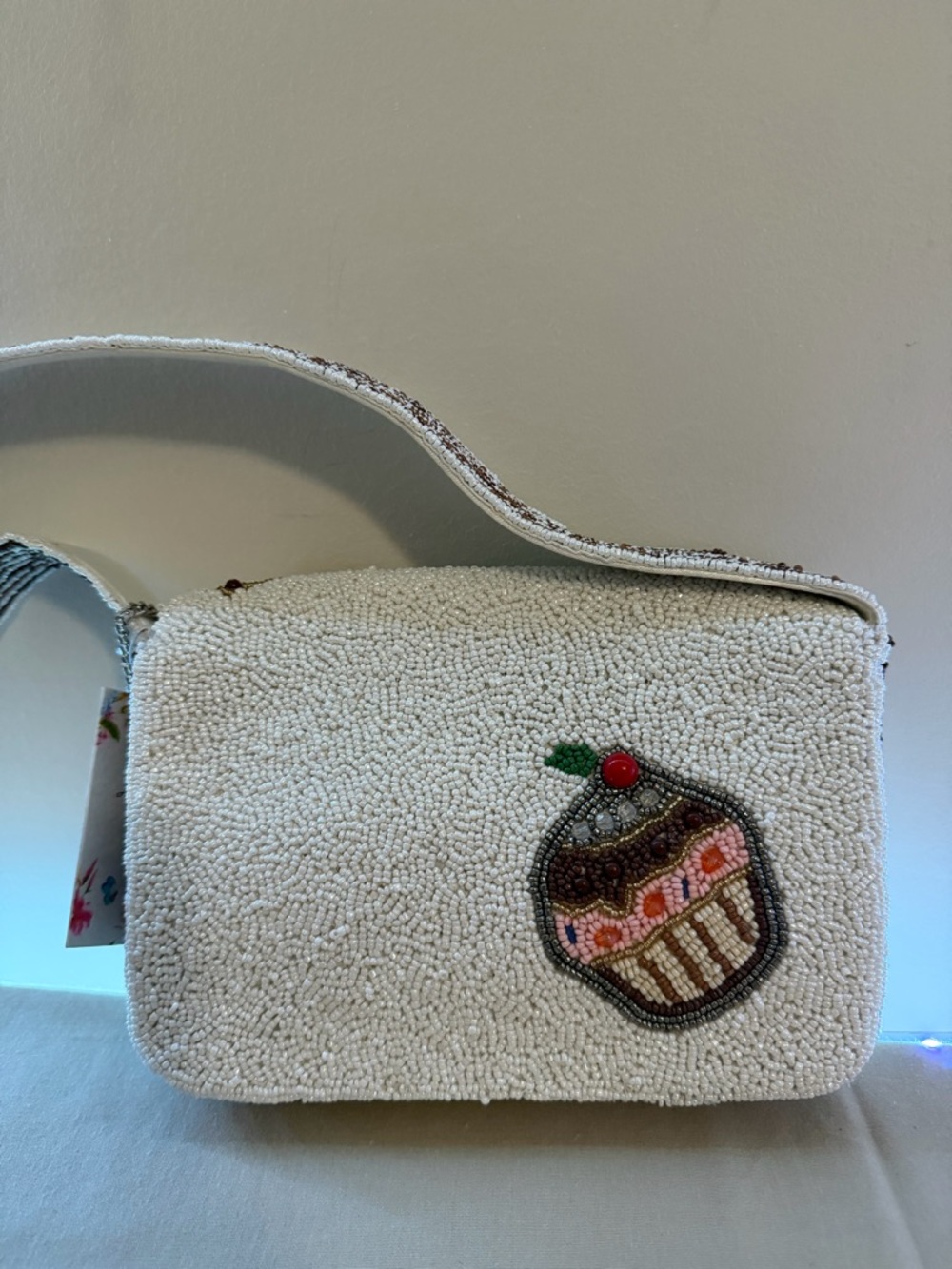 Beaded Cupcake Crossbody Bag in White - Picture 4 of 4
